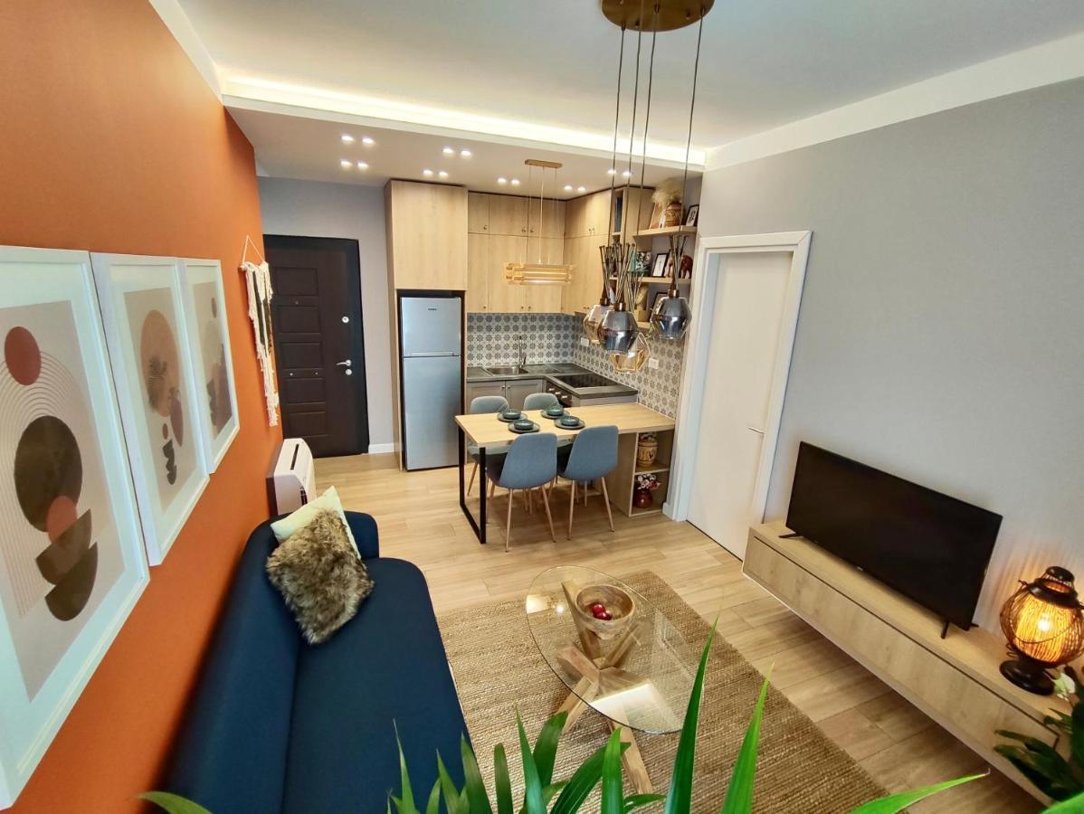 Апартаменты Modern Style 2Br-Apt - 10Min To Skanderbeg Square Тирана Экстерьер фото