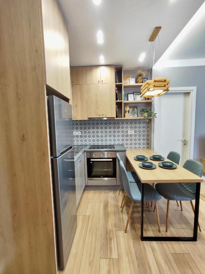 Апартаменты Modern Style 2Br-Apt - 10Min To Skanderbeg Square Тирана Экстерьер фото